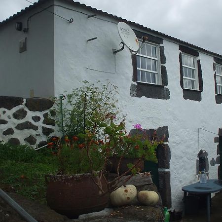 Adega Do Batista Villa Calheta  Room photo