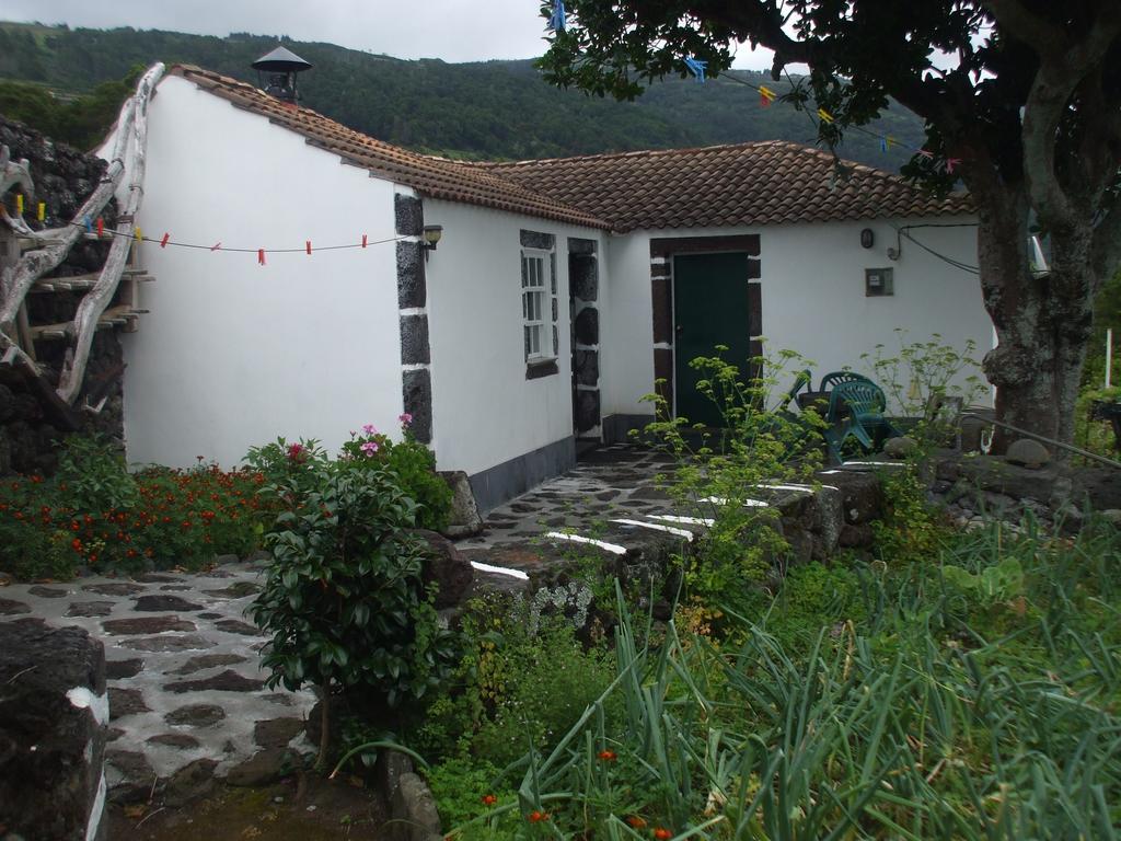 Adega Do Batista Villa Calheta  Room photo